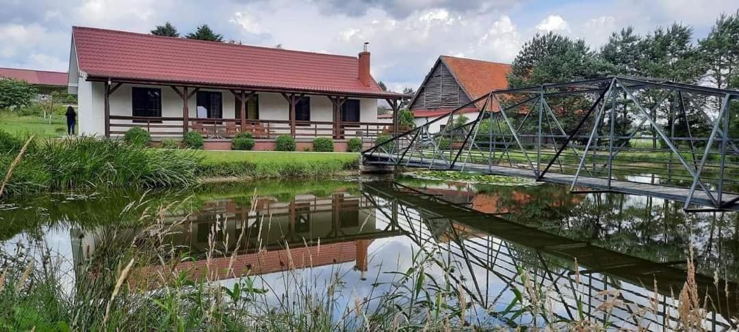 Vila Atr Rejnard Tadaj Jedwabno Exteriér fotografie